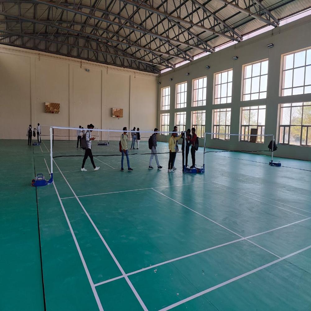 इनडोर बैडमिंटन कोर्ट फ़्लोरिंग