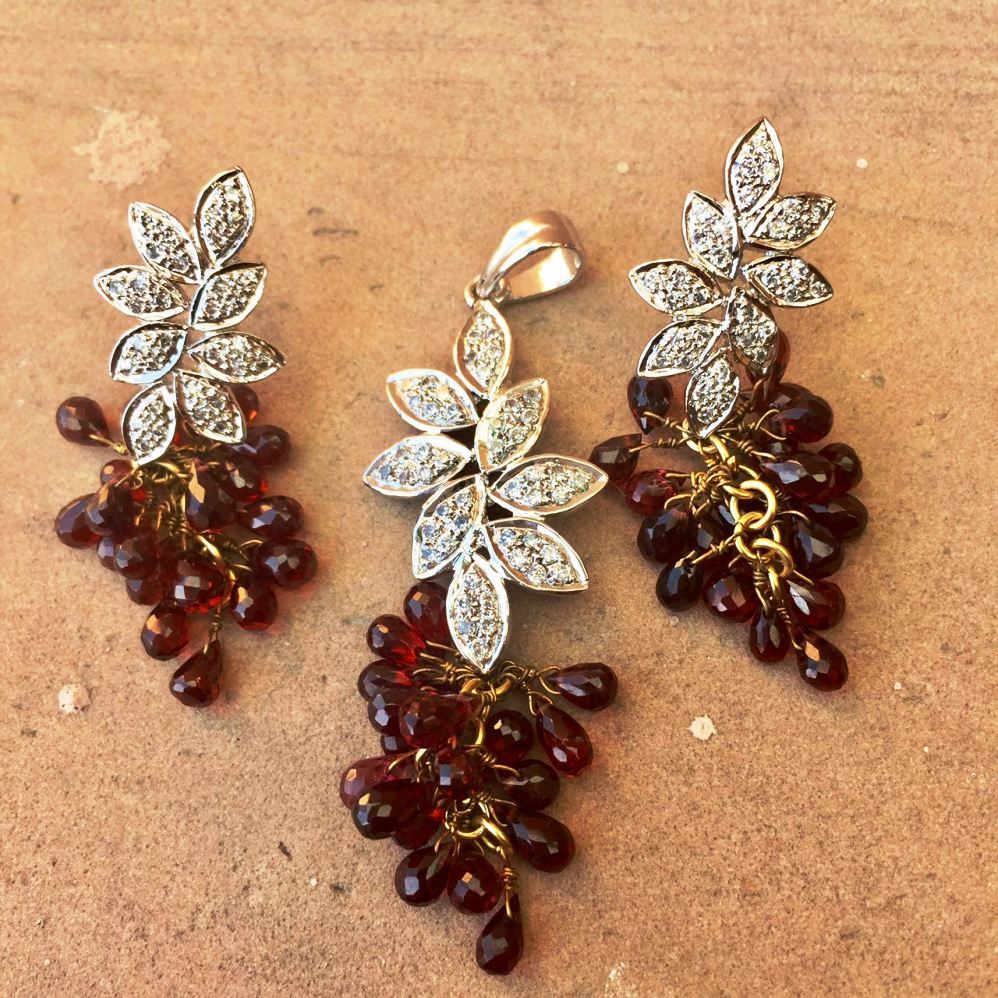 Garnet Silver Pendant Set