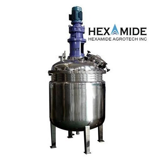SS Pressure Vessel - Stainless Steel, 1000-10000L Capacity, Silver Color, Industrial Cylinder Design | Ideal for Heavy Industrial Applications