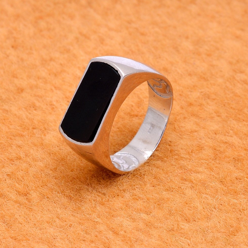 Fine Gemstone Designer Ring in Silver