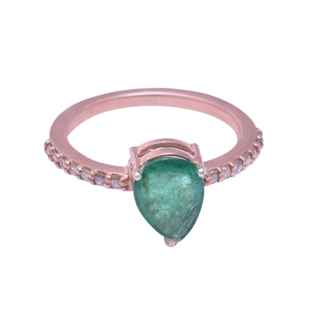 Emerald Diamond Ring crafted in Sterling Silver