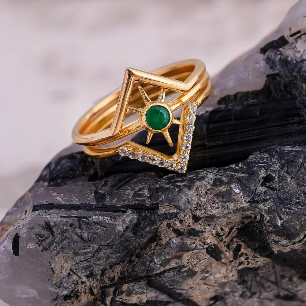 Emerald Three Finger Ring Set