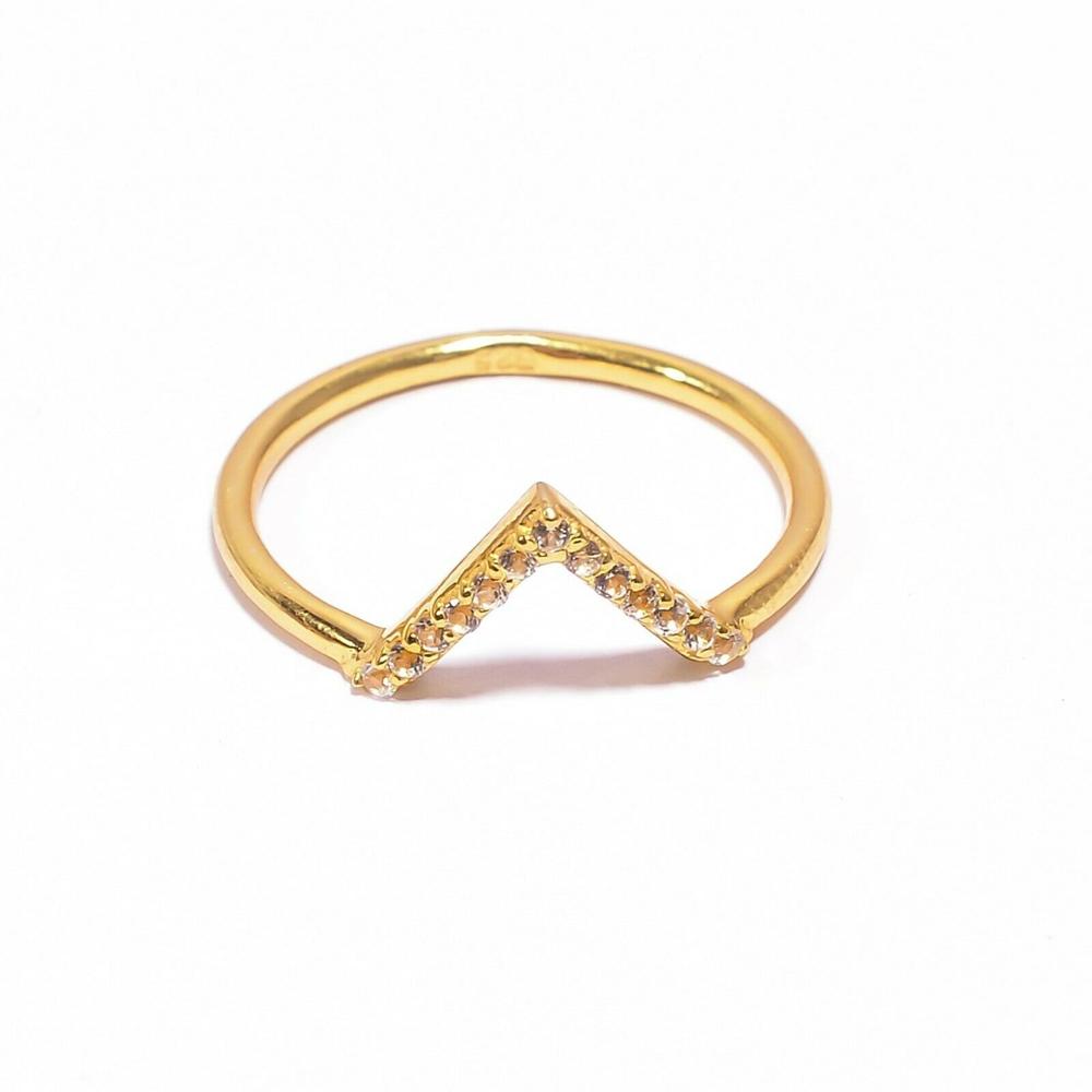 Emerald Three Finger Ring Set - Shape: Round
