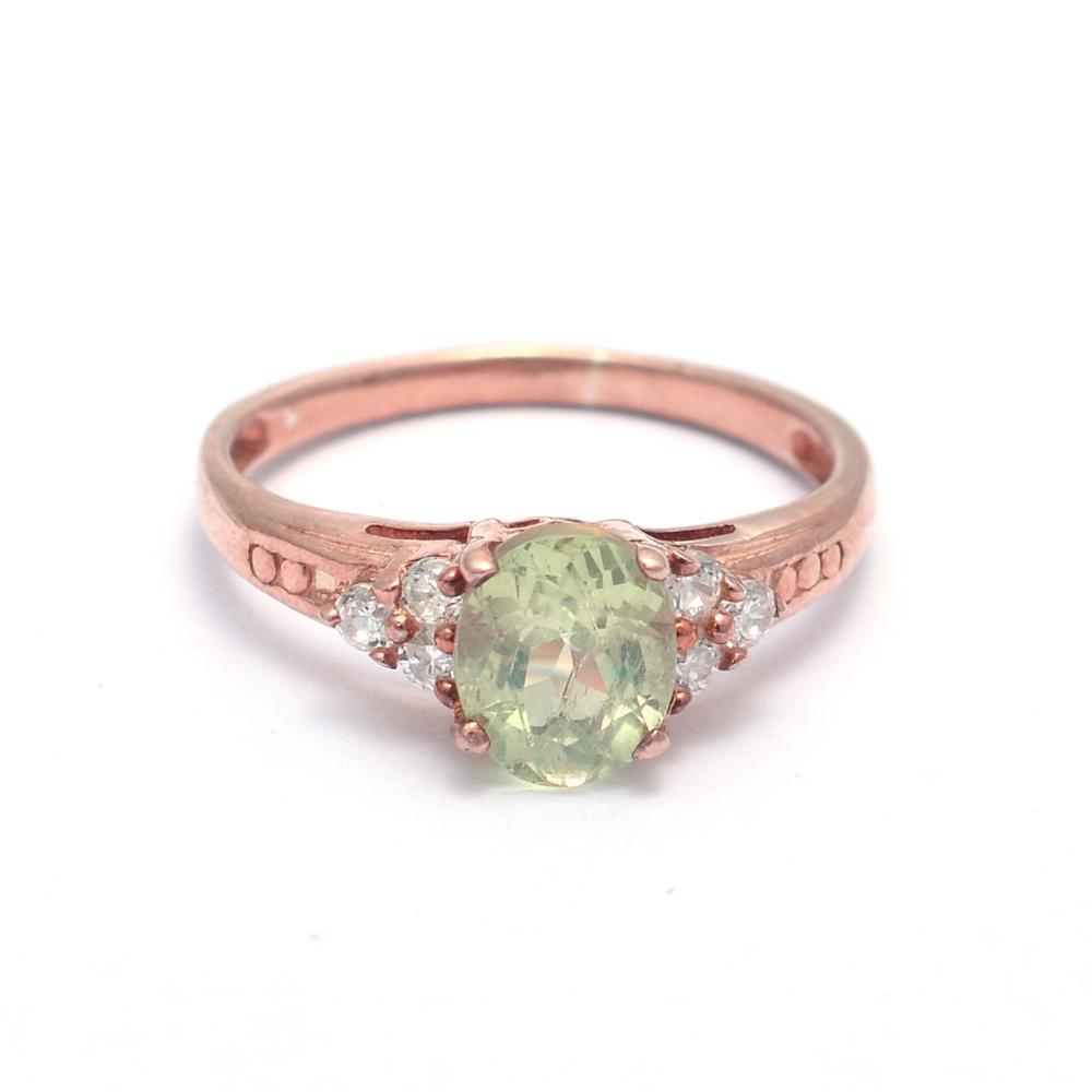 Peridot Diamond Ring In Silver - Color: Green