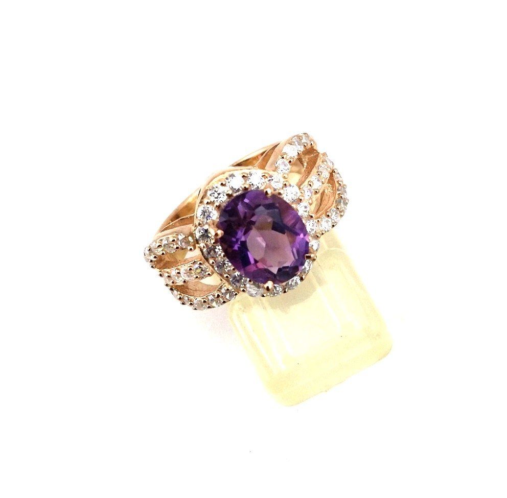 Silver Amethyst Rings - Diamond Carat Weight: 3.20 Carat