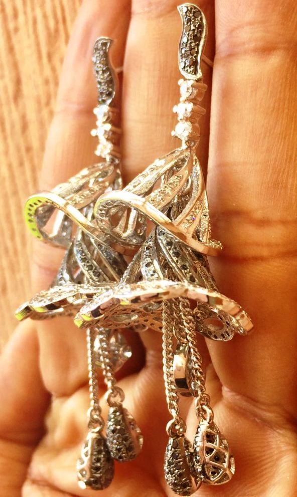 Silver Jhumki Earring