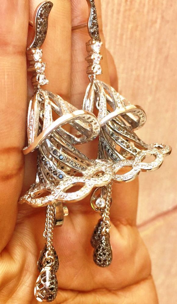 Silver Jhumki Earring