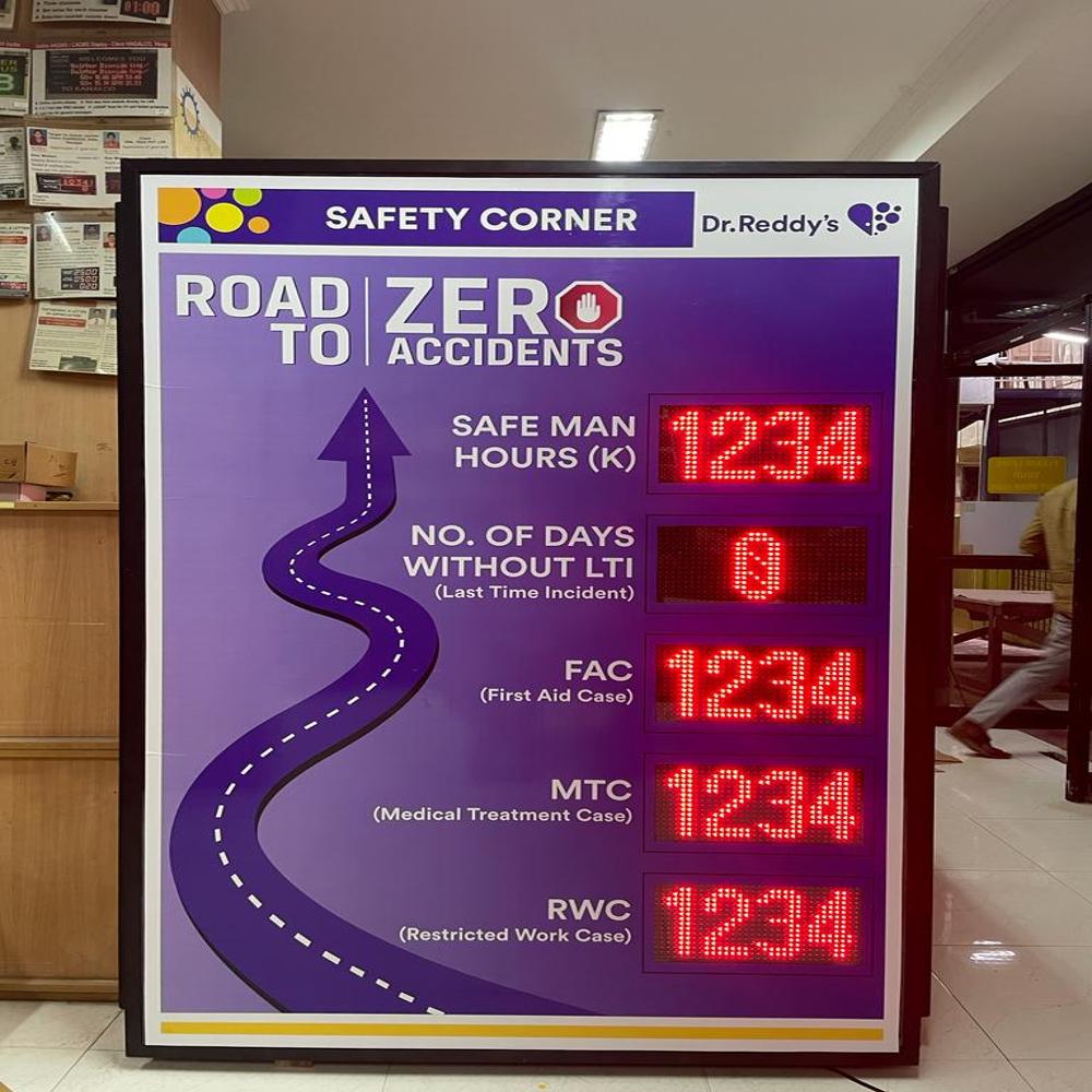 LED INDUSTRIAL SAFE MAN HOURS DISPLAY BOARD