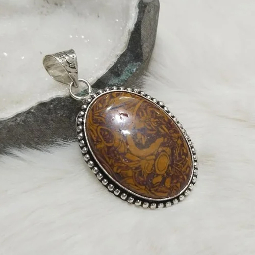 Brown Mariyam Gemstone Pendant - Design: Attractive