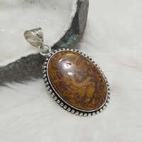 Brown Mariyam Gemstone Pendant