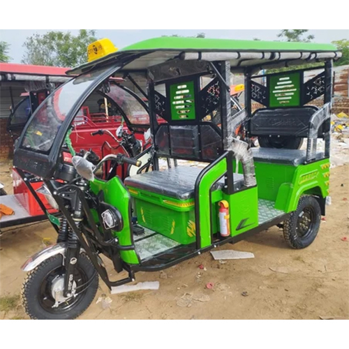 City Life 6 Seater Electric Rickshaw - Charging Time: 7 Hours