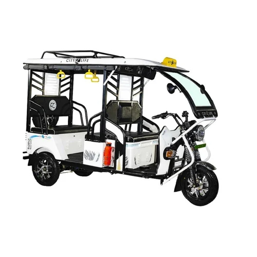 City Life Butterfly Passenger E Rickshaw - Battery Capacity: 110 Ampere-Hour (Ah)