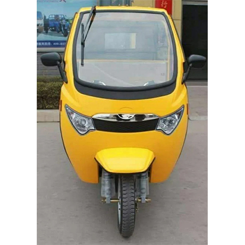 Battery Operated Auto Rickshaw - Charging Time: 4 Hours