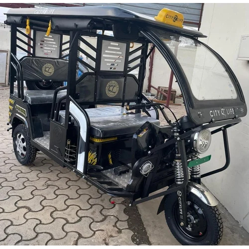 City Life 5 Seater Passenger E Rickshaw - Battery Capacity: 100Ah Ampere-Hour (Ah)