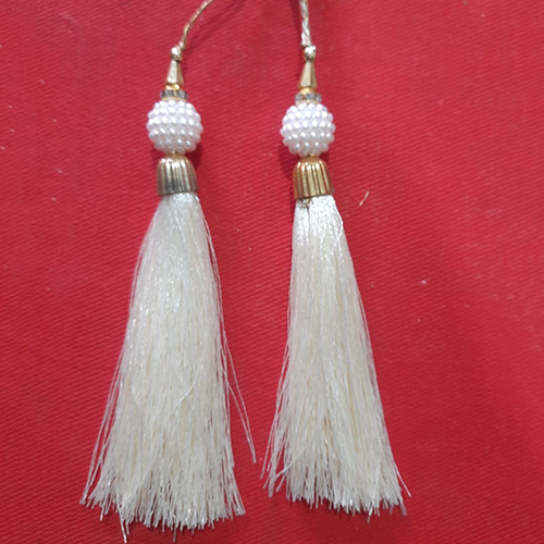 White Tassel Latkan