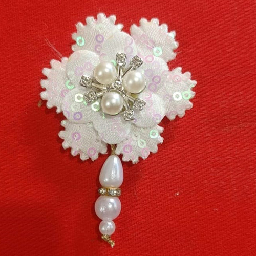 White Decorative Flower Latkan