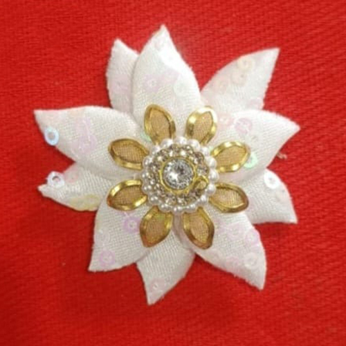 Handmade White Flower Latkan