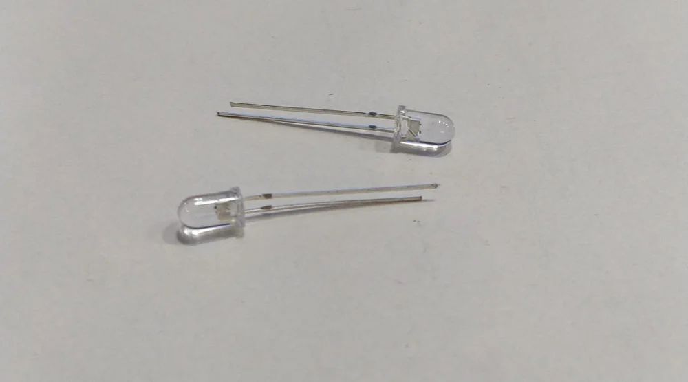 LED RED GREEN 5MM LONG LEG