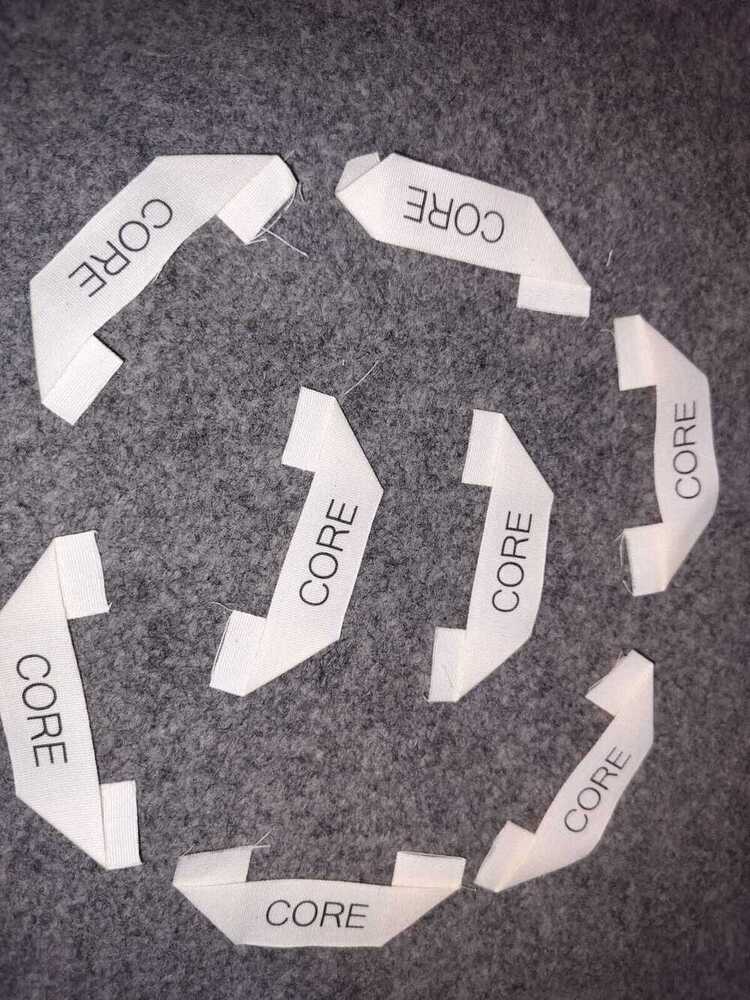 सुत का लेबल प्रिंट किया गया