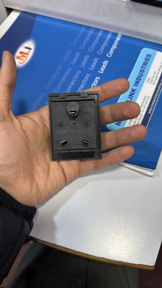 5 PIN SOCKET