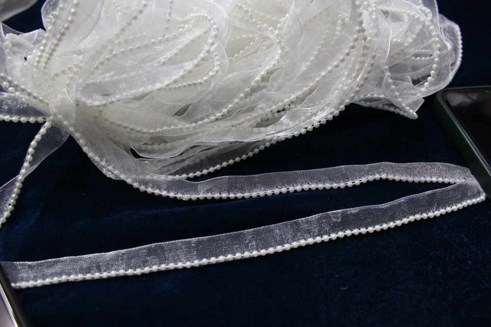 Moti Border Lace - Color: Wiht