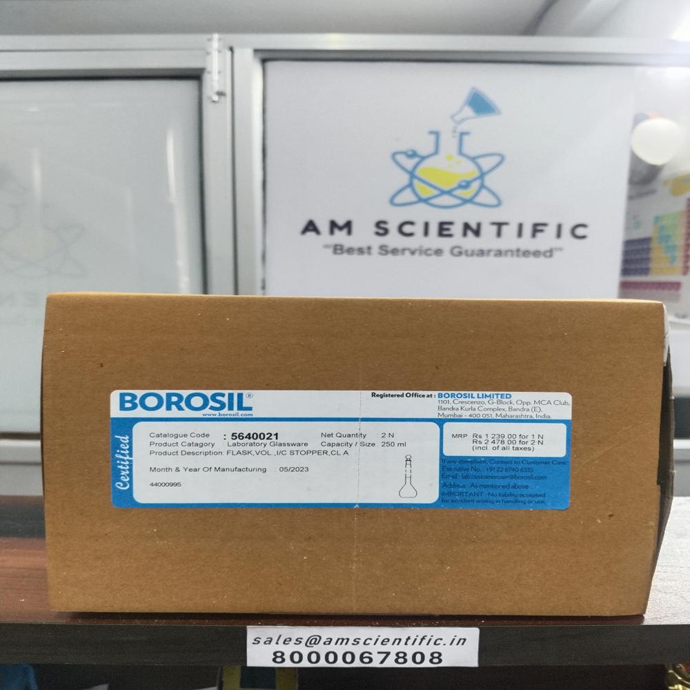 Volumetric Flasks Class A, Narrow Mouth, Clear, With Individual Calibration Certificate - Color: Transparent