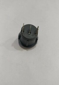 RS 13 RED LIGHT 3 PIN ON-OFF