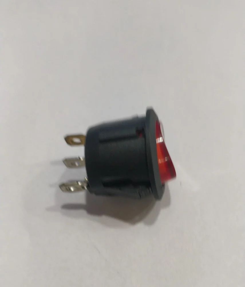 RS 13 RED LIGHT 3 PIN ON-OFF