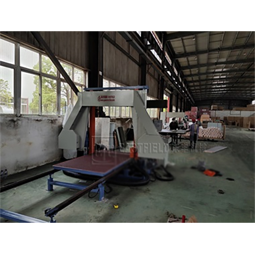 HHHS-1250RI-1650RI Rigid Foam Horizontal Band Saw