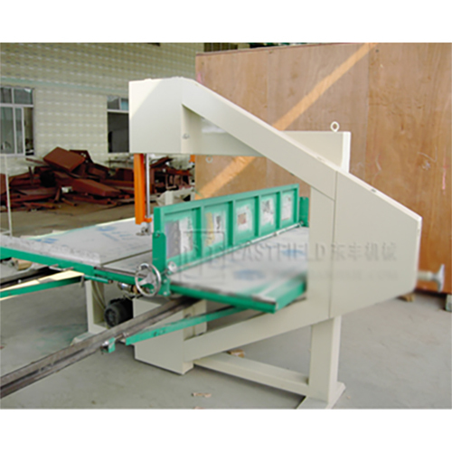 EFVC--M3  Foam Vertical Cutting Machine