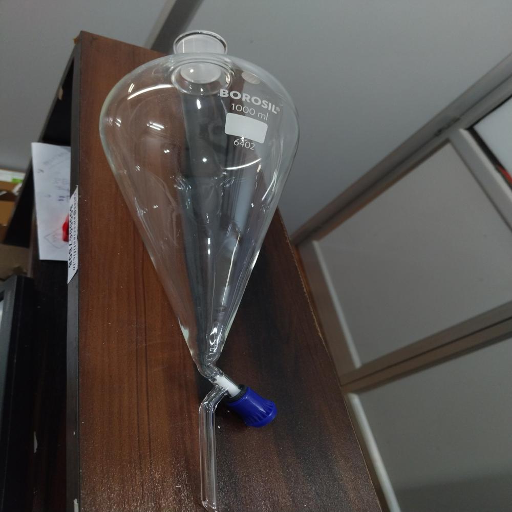 Separating Funnel Pear Shape With Boroflo S - Color: Transparent
