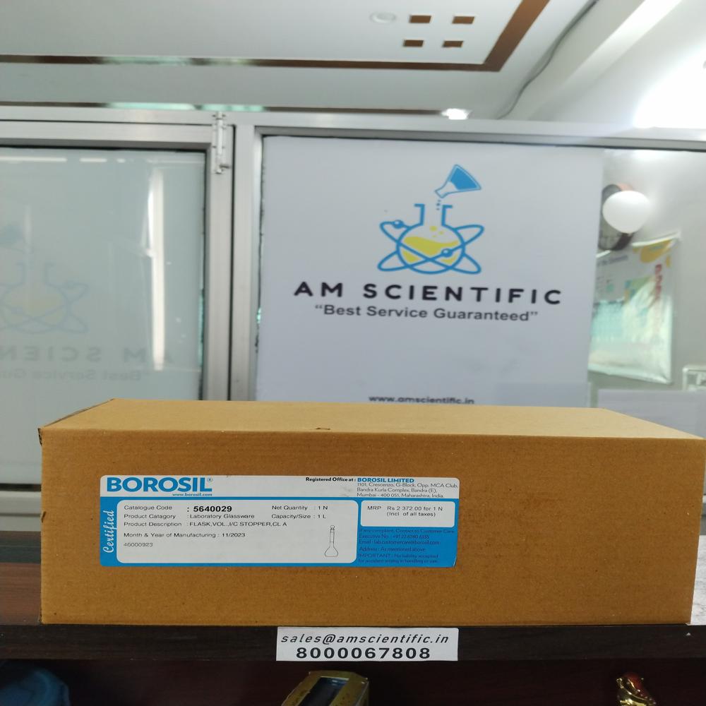 Volumetric Flasks Class A, Narrow Mouth, Clear, With Individual Calibration Certificate - Color: Transparent