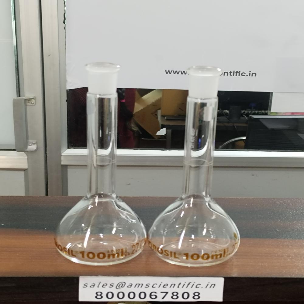 Volumetric Flasks Class A, Narrow Mouth, Clear, With Individual Calibration Certificate - Color: Transparent