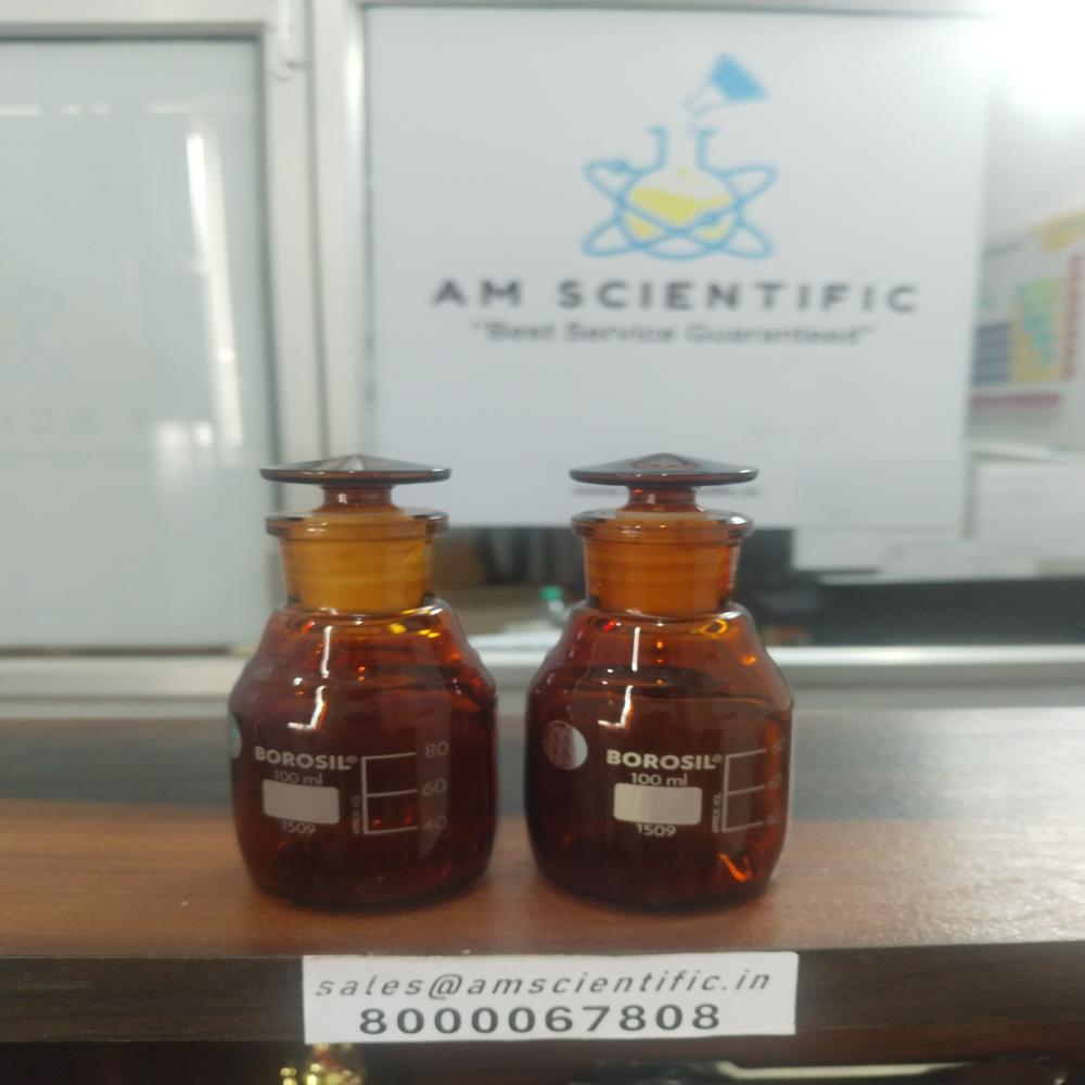 Reagent Bottles Narrow Mouth With I/c Glass Stopper, Amber - Color: Red