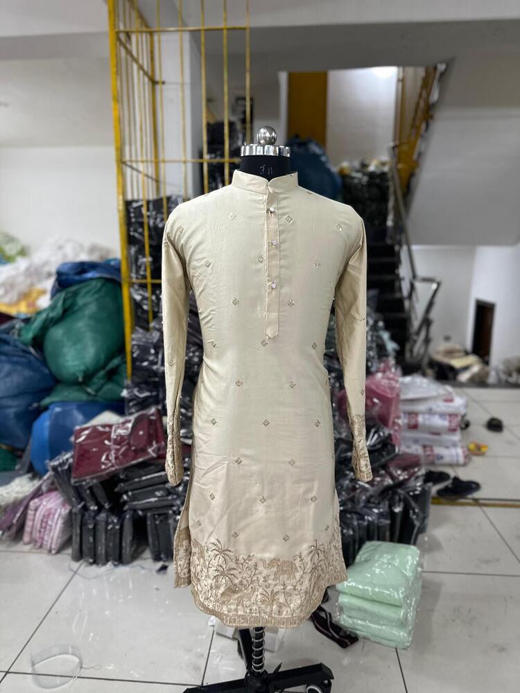 EMBROIDERY KURTA
