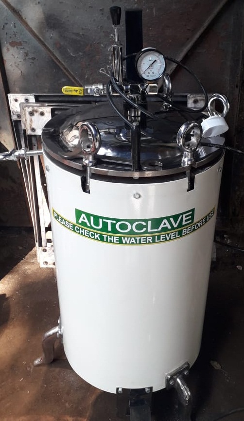 Digital Autoclave (Vertical) - Accuracy: 1 °C