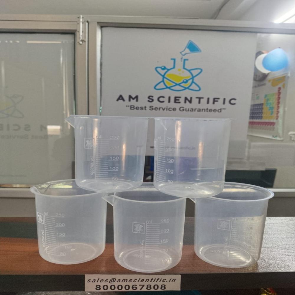 Laboratory Plastic Beakers - Color: White