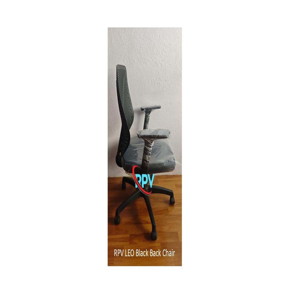 Leo Black office chair