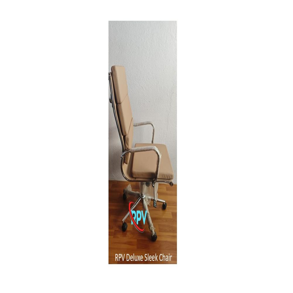 RPV Dulux Fleek boss chair