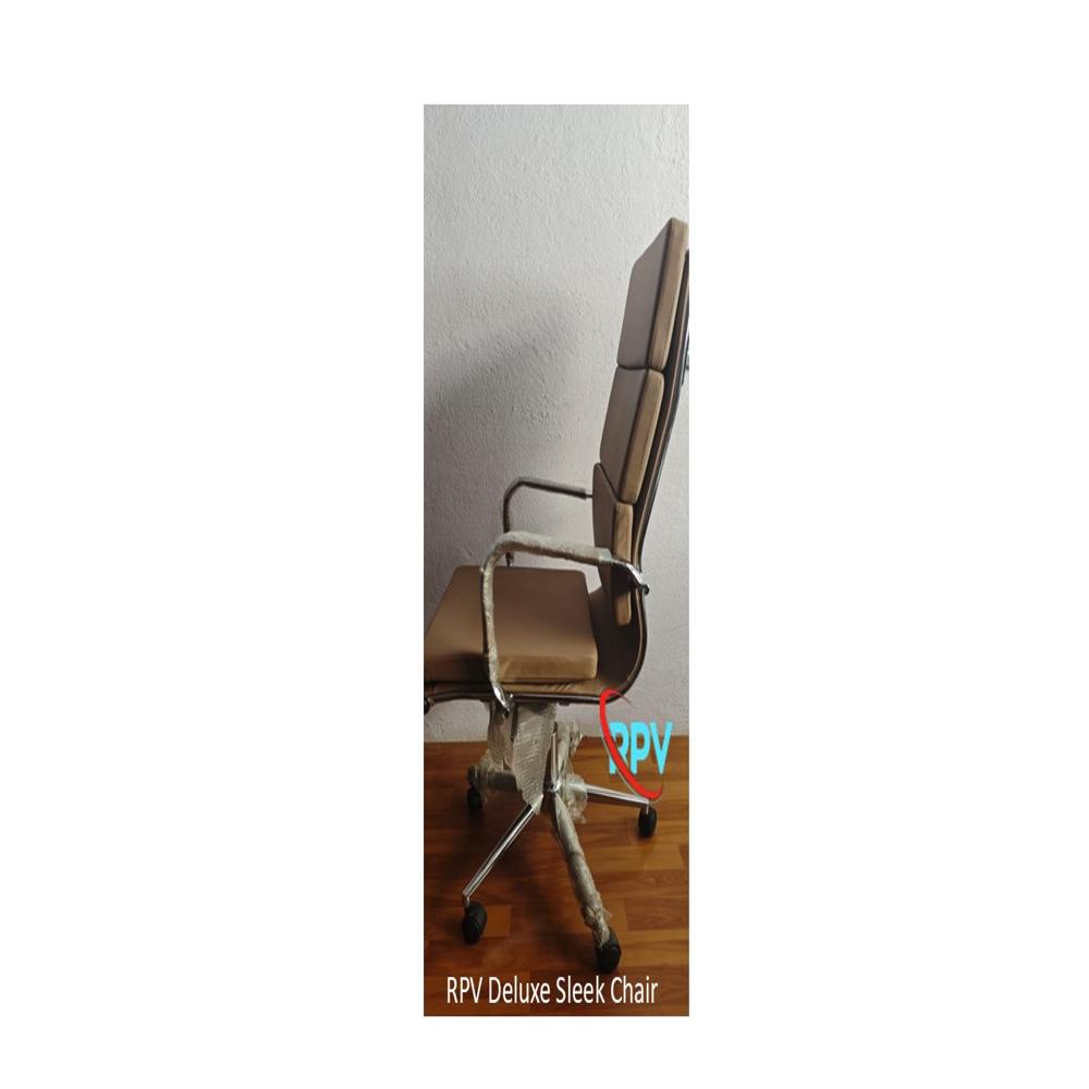 RPV Dulux Fleek boss chair