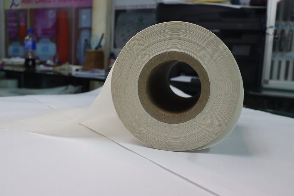 White Uncoated Paper Roll And Sheets - Coating Material: Na