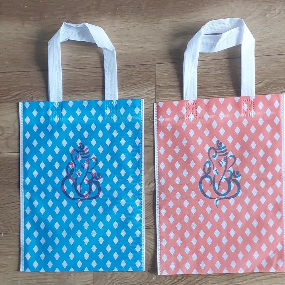 Wedding Thamboolam Bags - Capacity: 100 Pcs/min