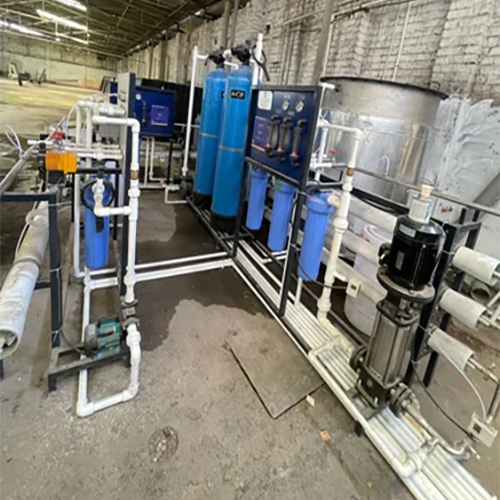 2000 LPH रिवर्स ऑस्मोसिस प्लांट