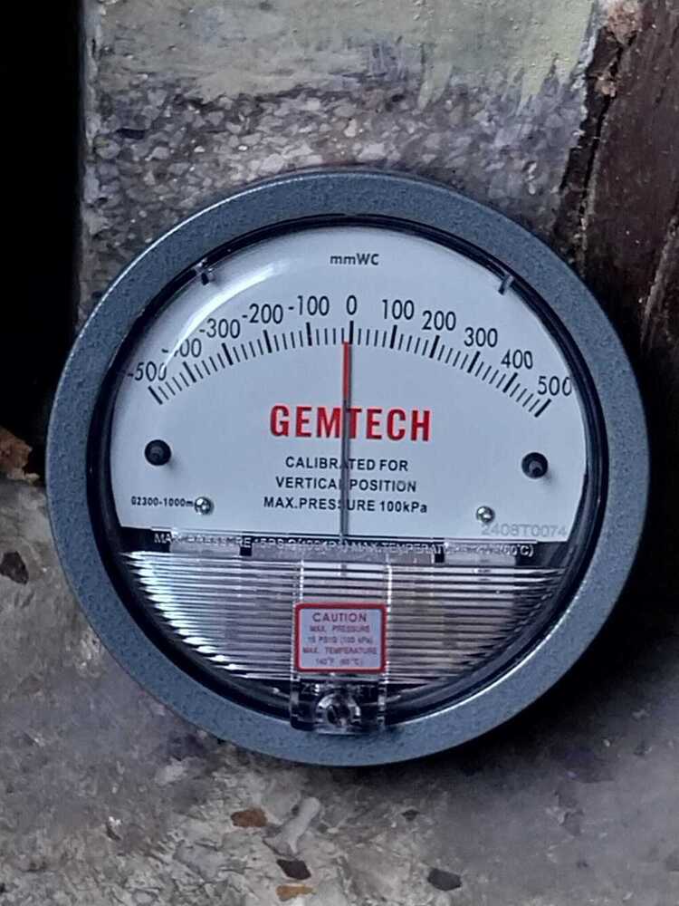 Analog Gemtech Differential Pressure Gauge Range 500-0-500 Mm Wc