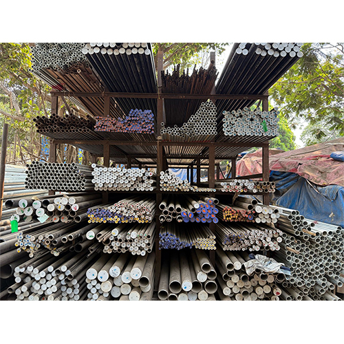 Mild Steel Seamless Round Pipe - Capacity: 100 Ton