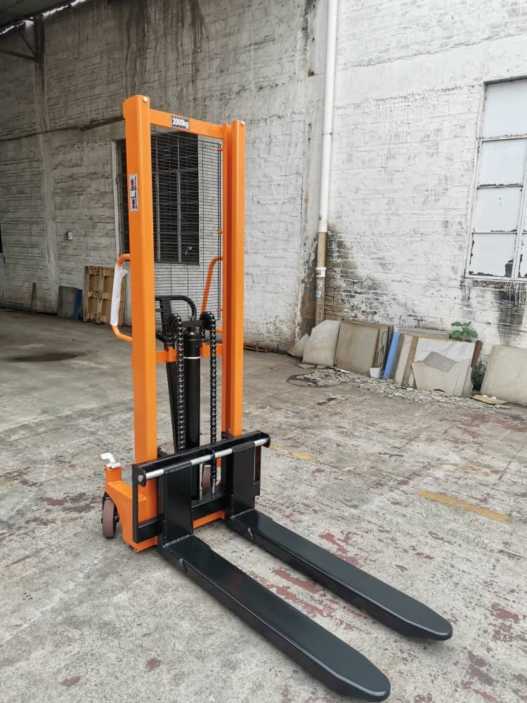 Manual Hydraulic Stacker