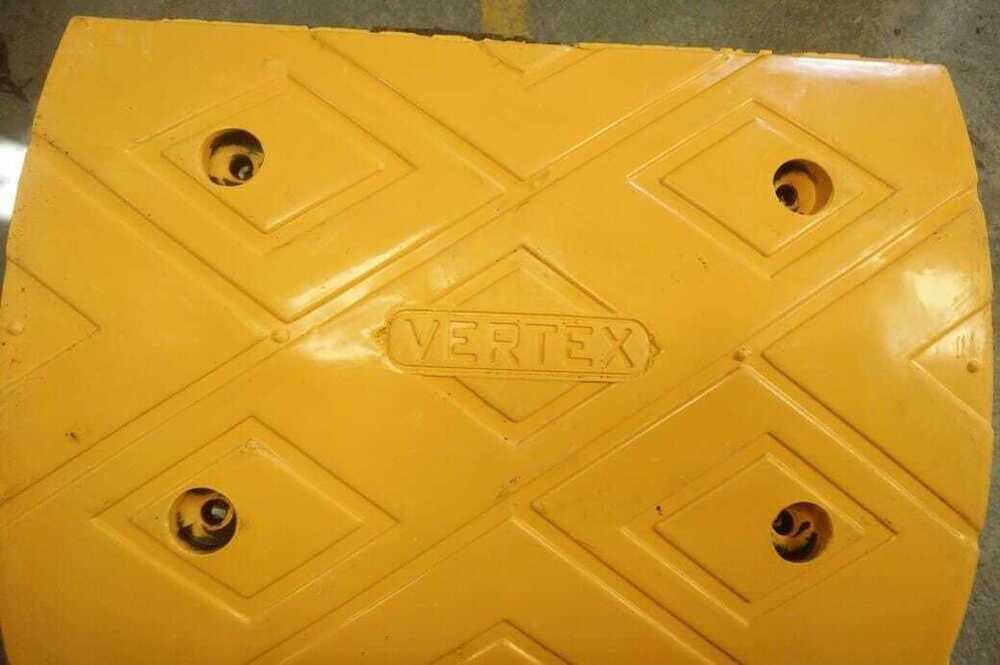 Yellow Rubber Speed Breakers - Feature: Heavy Duty