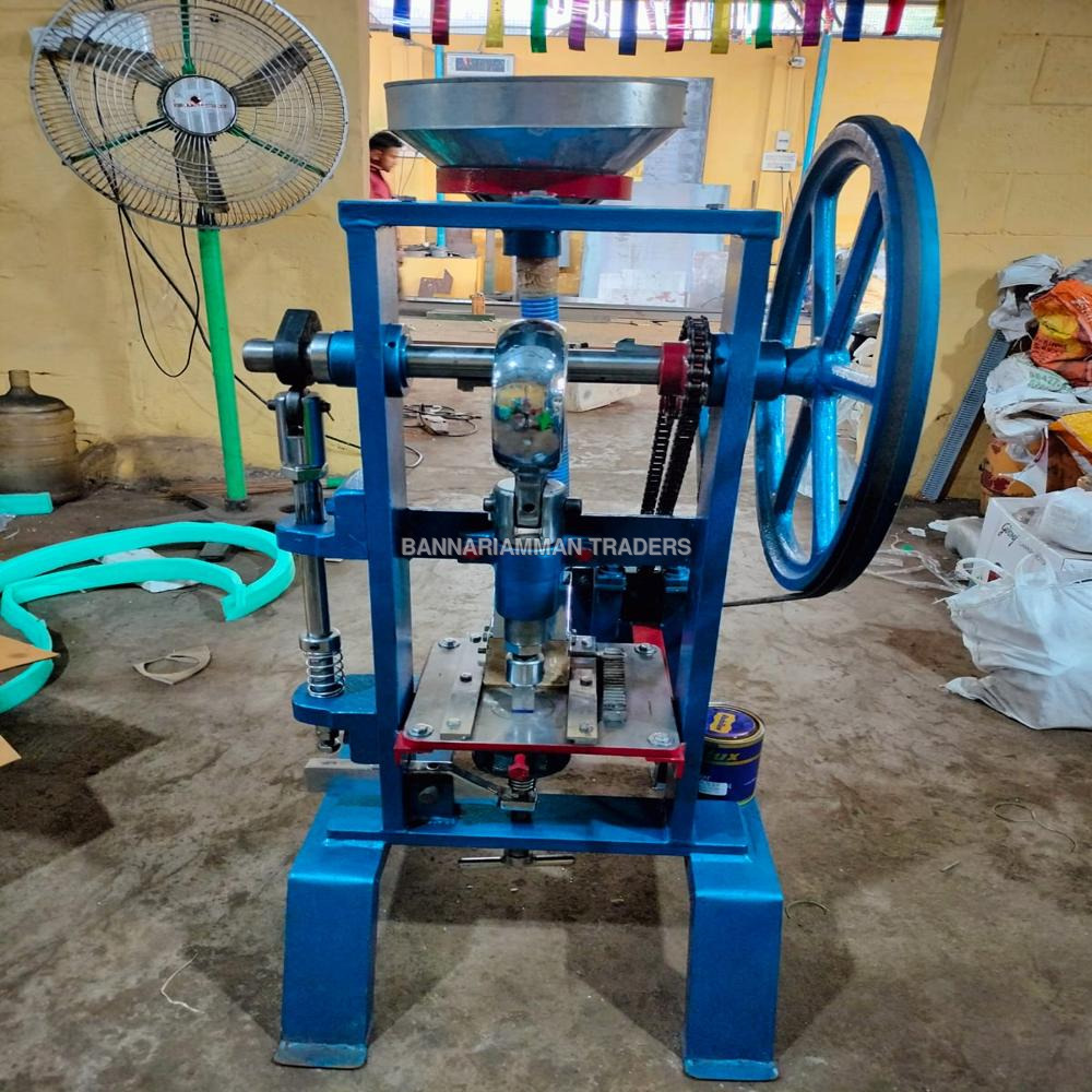 Camphor Tablet Making Machine