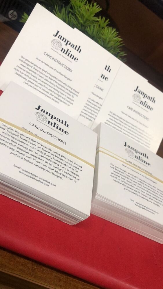 Printed Card - Color: White & Black