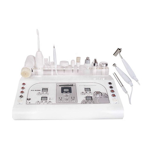 8 इन 1 ब्यूटी स्टूडियो